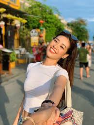Hé lộ phần thi phỏng vấn trong ngày sơ khảo của hoa hậu hoàn vũ việt nam 2019 nguyễn trần khánh vân. Cáº­n Cáº£nh Nhan Sáº¯c Ä'á»i ThÆ°á»ng Trong Tráº»o Cá»§a Khanh Van Tan Hoa Háº­u Hoan VÅ© 2019