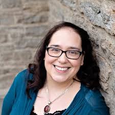 Sarah Bricker's Instagram, Twitter & Facebook