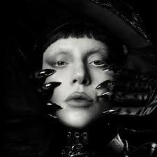 Rebecca Cairns's Instagram, Twitter & Facebook