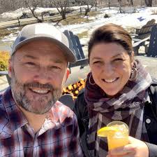 What are good options for day trips to Siena, Gimignaro, and Venice from  Florence, especially for elderly parents?