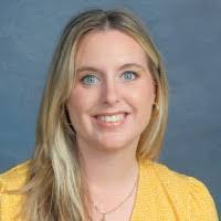 Mary Klink's Instagram, Twitter & Facebook