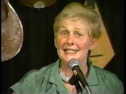 Eunice Ruth's Instagram, Twitter & Facebook