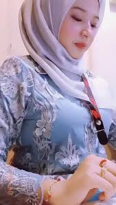 When autocomplete results are available use up and down arrows to review and enter to select. 120 Gadis Ideas In 2021 Beautiful Hijab Girl Hijab Hijab Fashion