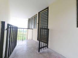 Have security and guard house at entry. Apartment Taman Mawar Taman Kinrara 5 Tk5 Puchong Realman