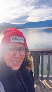 Wir hatten gestern ein besonderes Shooting. Mit wem, wird noch nicht  verraten… Aber ihr dürft euch @wolf_heidersawall links im Bild mit Kamera  und Protagonistin vorstellen…😉 Derweil hatte ich die Gelegenheit Michael  Pendry @