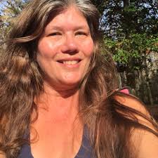 What to do with an onion plant that has started to bloom?