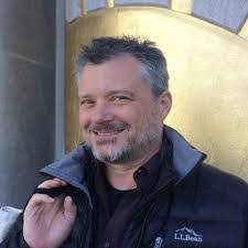 Dennis Ward's Instagram, Twitter & Facebook