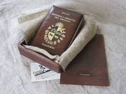 To obtain an uruguayan passport, you will need to successfully become an uruguayan citizen. Case For Documents Or Passports With The Coat Of Arms Of Uruguay Zakazat Na Yarmarke Masterov Lsos8com Oblozhka Na Pasport Nizhnij Tagil
