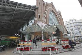 Think of the colon as a gate, inviting one to go on: Mercado Colon In Valencia Der Kolumbusmarkt In Valencia