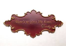 Disney Wizard Of Oz Wall Plaque Sign There S No Place Like Home Dorothy French Disney Wall Plaques Signs Wall Plaques Custom Color