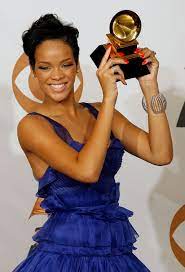 Rihanna and her flask have online buzzing, while katy perry makes insensitive remarks referencing britney. 22 Artists Holding Their First Grammys Rihanna Rihanna Looks Rihanna Swag