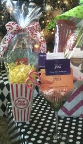 26 creative, attractive basket ideas for a silent auction fundraiser. Gift Baskets All Supplies From The 1tree Display Gift Cards In A Martini Glass Or Movie Tickets In A Gift Card Displays Restaurant Gift Cards Raffle Baskets