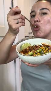 Chicken & Avocado Salad Delight 🥗