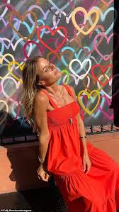 Check spelling or type a new query. Kelly Bensimon Pairs 50 Zara Dress With Manolo Blahnik Heels In Nyc Aktuelle Boulevard Nachrichten Und Fotogalerien Zu Stars Sternchen