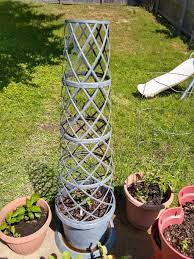 Gardeners supply round lattic plant stands. Gardenline Lattice Planter Aldi Reviewer