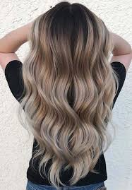 28 Fantastic Blends Contrasts Of Balayage Highlights In 2018 Frisuren Balayage Haarfarben