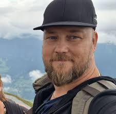 PATO O'WARD PASSES JOSEF NEWGARDEN OFF PIT LANE 🤯