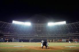 20 straight seasons with at least 20 homers. Hank Launches 715 Hank Aaron Cool Photos Baseball Pictures