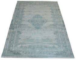 75,00 € kostenloser versand 1m = 32,61 € weitere größen teppich wohnzimmer kurzflor holz optik modern vintage grau schwarz, grösse:160x220 cm 39,99 € kostenloser versand 1m = 18,18 € teppich wohnzimmer grau weiß rosa pastell dreieck muster vintage design kurzflor, grösse:120x170 cm 6. Vintage Teppich Von Retro Bis Shabby Chic