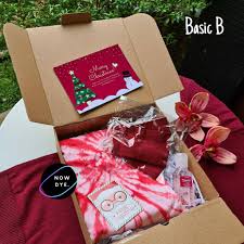 Pilih angka 1 untuk tukar hadiah, dan pilih angka 9 untuk kembali kemudian tekan oke atau kirim. Paket Natal Kado Natal Christmas Box Snack Box Christmas Hampers Tukar Kado Isi Banyak Banget Shopee Indonesia