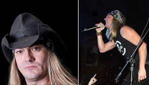 54 (born aug 3rd, 1966). Rua5er Dkx0b M
