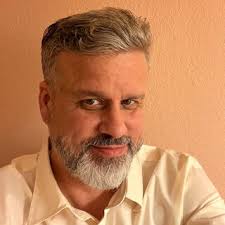 From Fruitcake to the Stars: A Conversation with Serial Entrepreneur Paul  Shrater