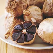 It was first used as a food ingredient in asian cuisine. Black Garlic Uses Benefits Side Effects And How To Make It Dr Axe