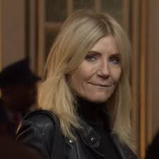 EastEnders icon makes abrupt exit from Walford but fans spot 'deadly' twist 