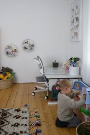 Schreibtisch in weiß und eiche optik 140 cm breit. Kinderzimmer Ideen 4 Tipps Und Ratschlage Von Baby Auf Kleinkind