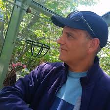 Sweed died at the age of 70.