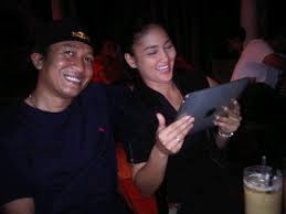 März 1941 in malaysia) ist ein malaysischer politiker, der in der united malays national organization aktiv war. Fasha Sandha Berkahwin Dengan Jejai Tahun Ini