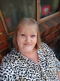 Rhonda Riggs's Instagram, Twitter & Facebook