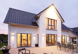 Individuelles Einfamilienhaus Mit 4 Kinderzimmern Modell Lengfeld Haus Aussenbeleuchtung Haus Kfw Haus