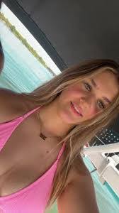 Madelynn Dancer's Instagram, Twitter & Facebook