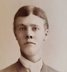 NEW ENGLAND FOLKLORE: A Nantucket Ghost Story: The Man with the Long Chin