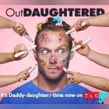 Pam Schoch's Instagram, Twitter & Facebook