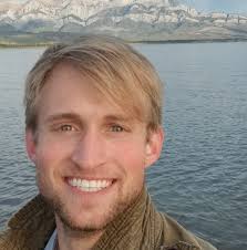 Us Scottish people truly have a love/hate relationship with Sean batty (the  daft weather guy) because the air is so clammy and the sky has been full of  fog all day. Who