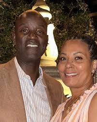 Deidre Bennett's Instagram, Twitter & Facebook