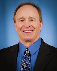 Dr. William Robertson, Internal Medicine