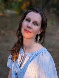 Julie Terrill's Instagram, Twitter & Facebook