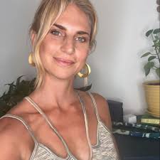 April Sizemore, M.MFT