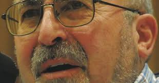 David Tabb attempting to get