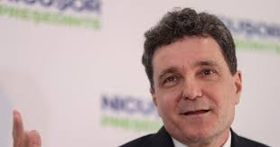 BEC i-a respins solicitarea lui Nicușor Dan de a elimina fotografiile  publicate de Elena Lasconi