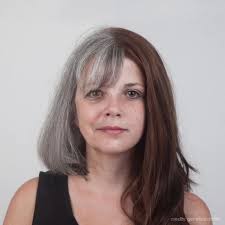 Side-by-side 'genetic portraits' of family members show just how strong  family DNA is (link in the comments)