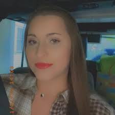 callie burns (@callieb51760228)