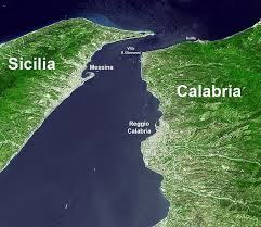 Strait of messina, tourist information to start a wonderful tour to the picturesque coastal villages of the channel connecting sicily and italy. Messina Definition Und Synonyme Von Messina Im Worterbuch Deutsch