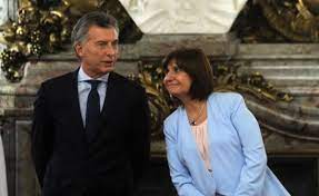 Los medios la denominaron doctrina chocobar. Patricia Bullrich Salio A Defender A Macri La Machirula Es Cristina