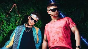 Gayazov Brother увезите меня на дип хаус текст песни Uvezite Menya Na Dip Haus Premera Novogo Video Gayazov Brother Tnt Music Zdes Tvoya Muzyka