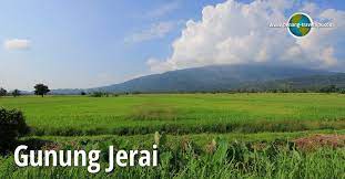 Resort accommodation is located atop the hill. Gunung Jerai Kedah Peak