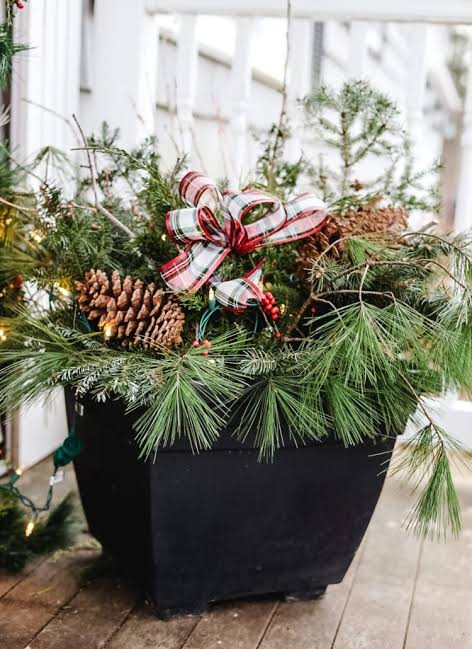 Easy Winter Porch Decorating Tips: Bring the Season to Your Front Door - Cottage On Bunker Hill